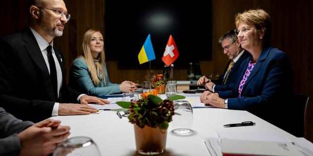 En reveal, guerre en Ukraine : une quarantaine de pays s’engagent à soutenir le déminage de l’Ukraine thumbnail