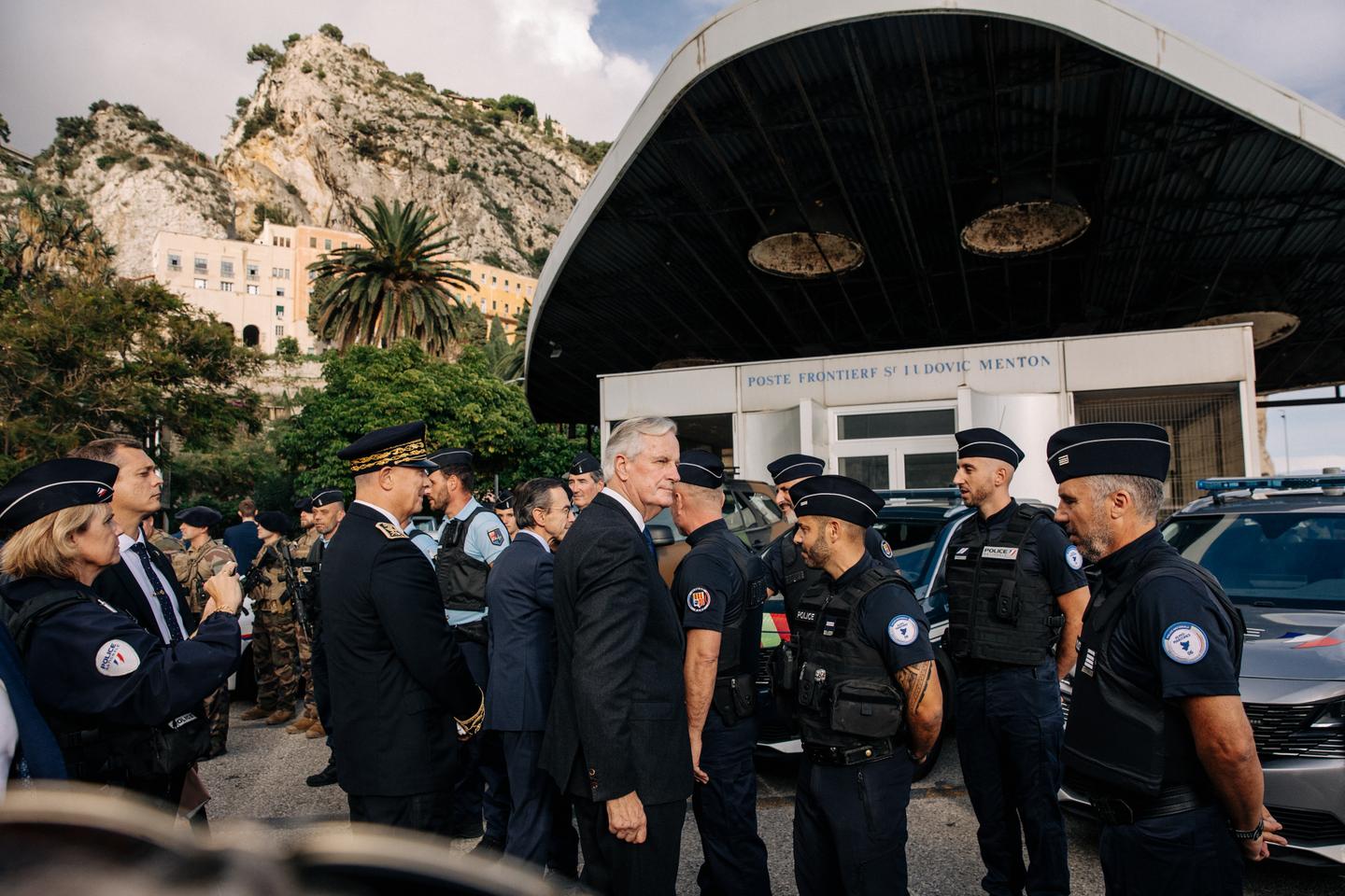 French government displays its hardline immigration stance