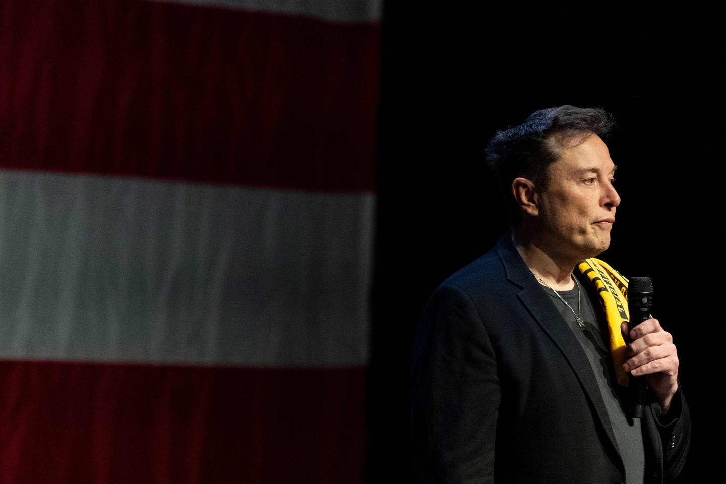 Kremlin denies report of Musk-Putin secret talks