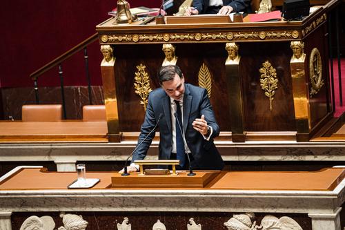 Budget 2025 : faire contribuer les retraités, un débat ultrasensible