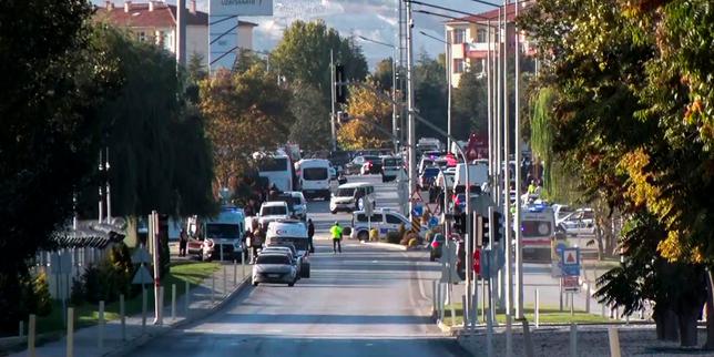 En Turquie, plusieurs morts et blessés dans une explosion à Ankara ; le gouvernement dénonce une « attaque terroriste » thumbnail