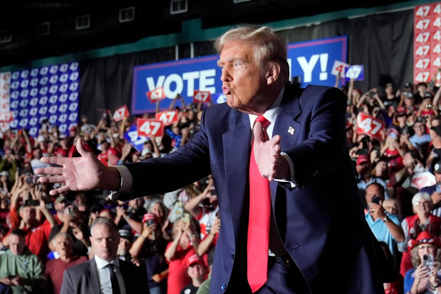 'Seen from Europe, Trump's 'discursive style' is not only confusing, it's completely off the rails'