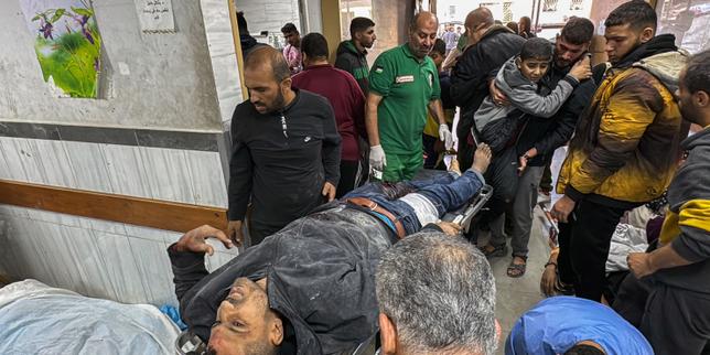 En say, guerre au Proche-Orient : le nord de la bande de Gaza vit ses « heures les plus sombres », selon le haut-commissaire des Nations unies aux droits de l’homme thumbnail