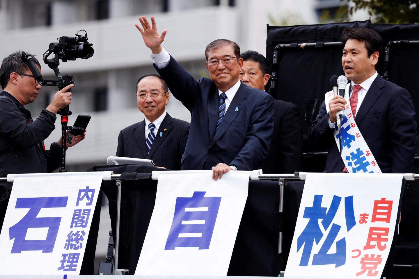 Japan votes in tight election, with new PM Ishiba on shaky ground