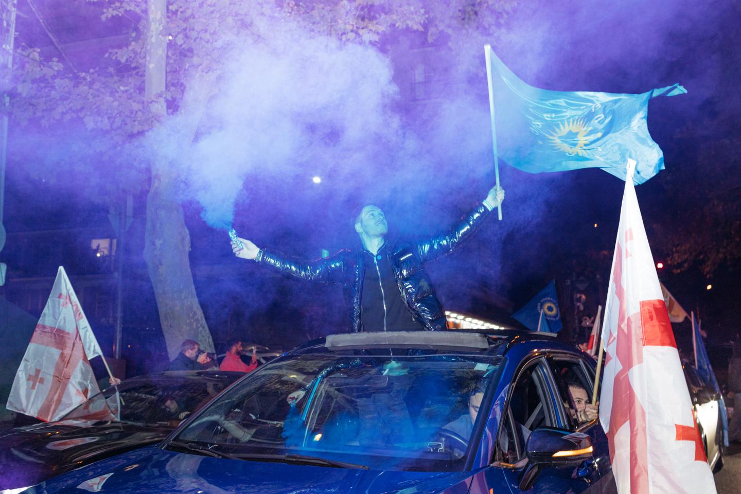 Georgia elections: Pro-Russian Georgian Dream holds onto power