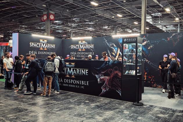O estande “Warhammer 40.000: Space Marine 2” na Paris Games Week, 23 de outubro de 2024.