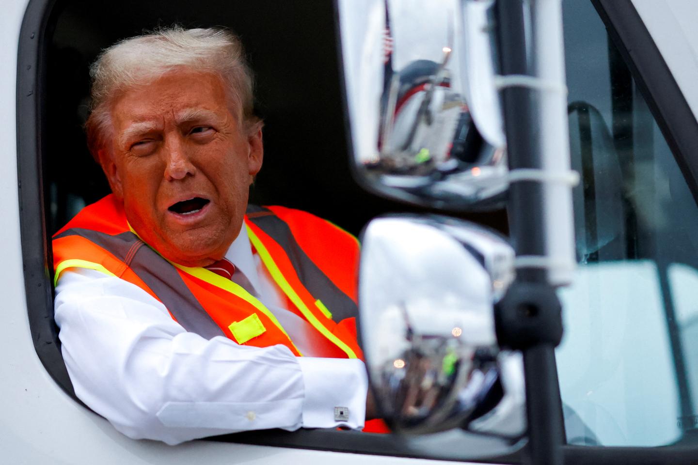 Trump taunts Democrats with 'garbage' stunt as Harris says, 'I strongly disagree with any criticism of people based on who they vote for'