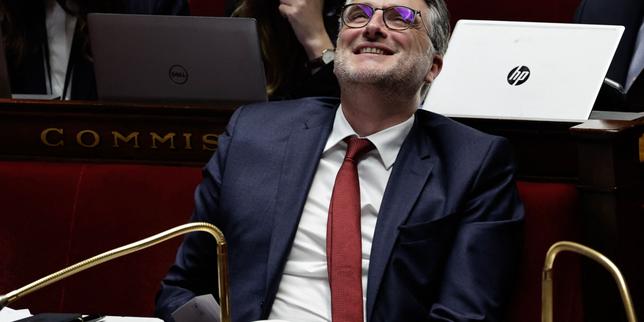 Le départ du président de la commission des lois Florent Boudié amorce l’épilogue de la législature