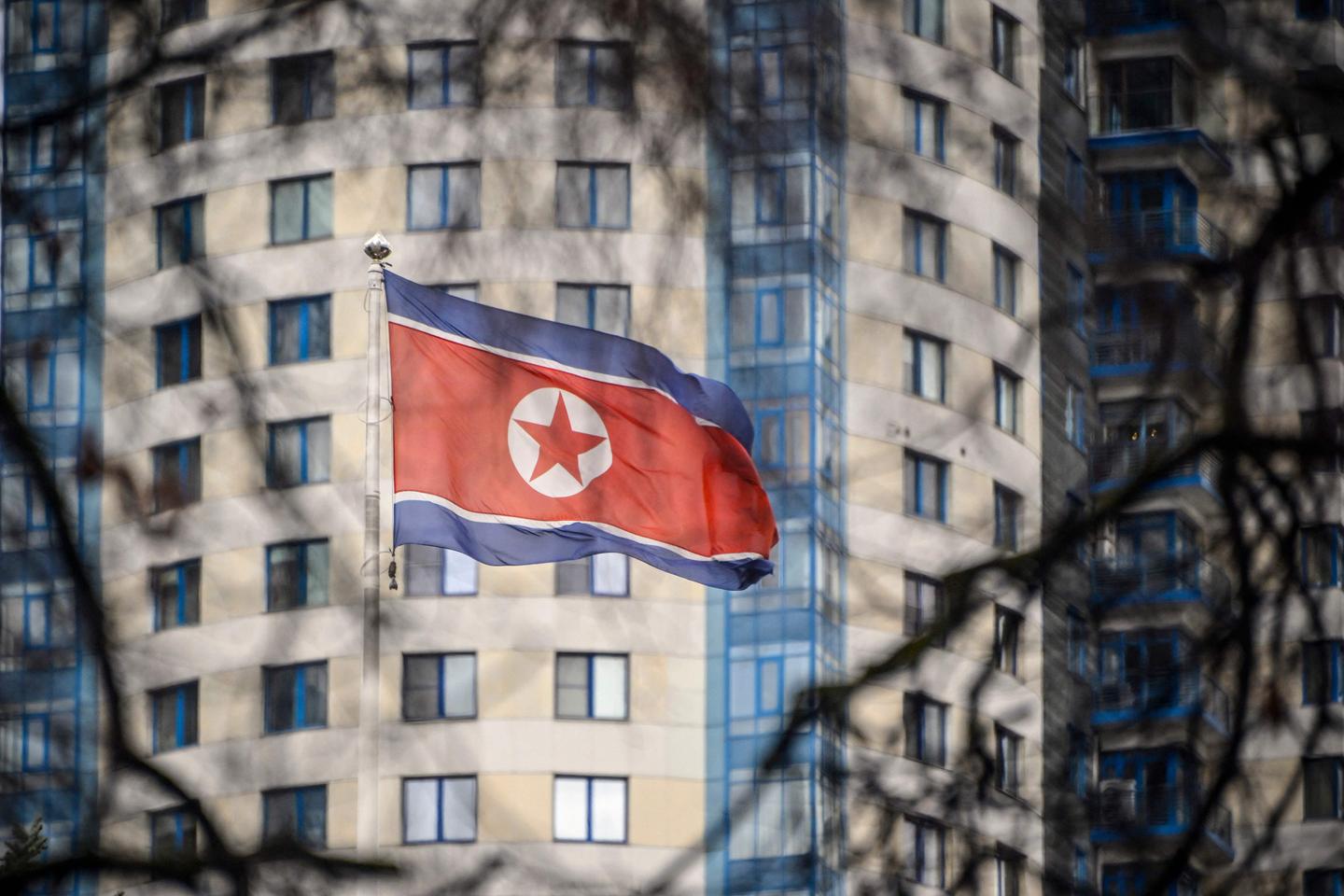 US says up to 8,000 North Korean troops ready for Ukraine combat as missile launch raises tensions