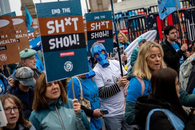 Manifestação contra a poluição da água, em Londres, 3 de novembro de 2024.