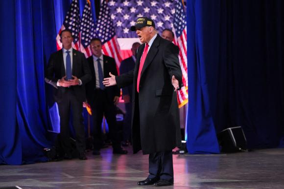 Donald Trump en réunion de campagne à Macon, en Georgie, le 3 novembre 2024.
