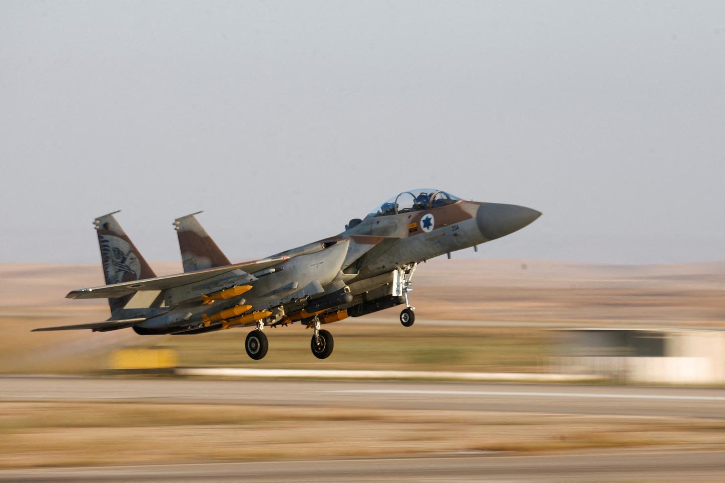 Israel signs agreement to buy 25 fighter jets from Boeing