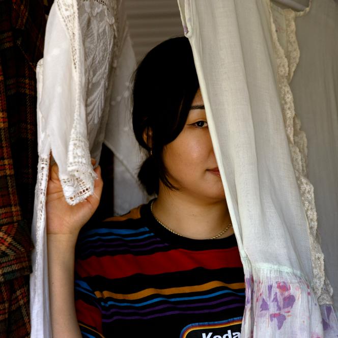 Yudori, dans son atelier à Cambridge (Royaume-Uni), le 11 octobre 2024.