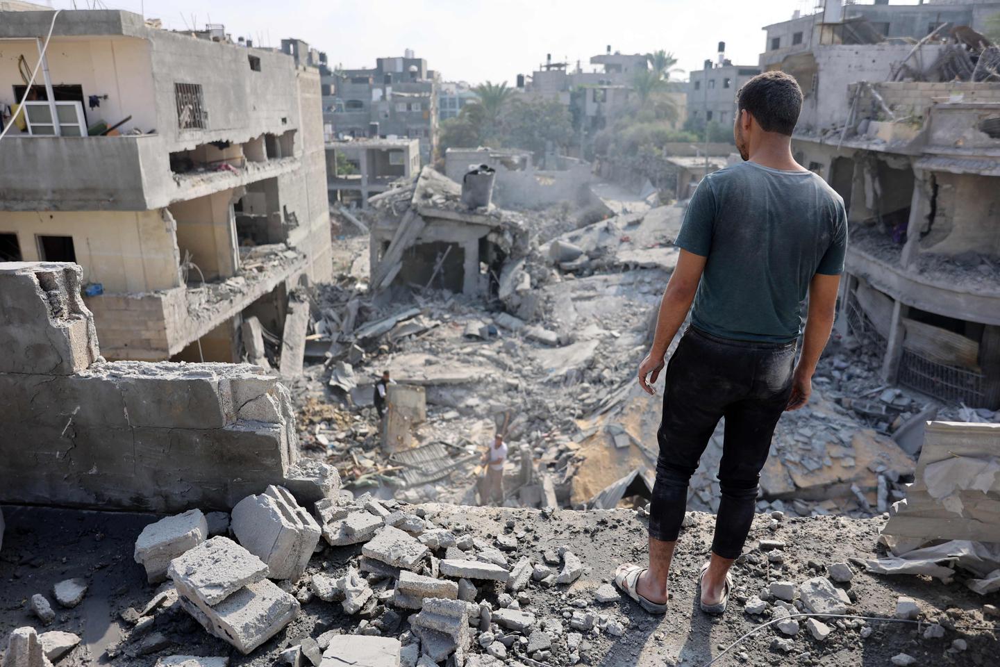 Video. Watch: Scale of Gaza's destruction before and after Israeli bombardments