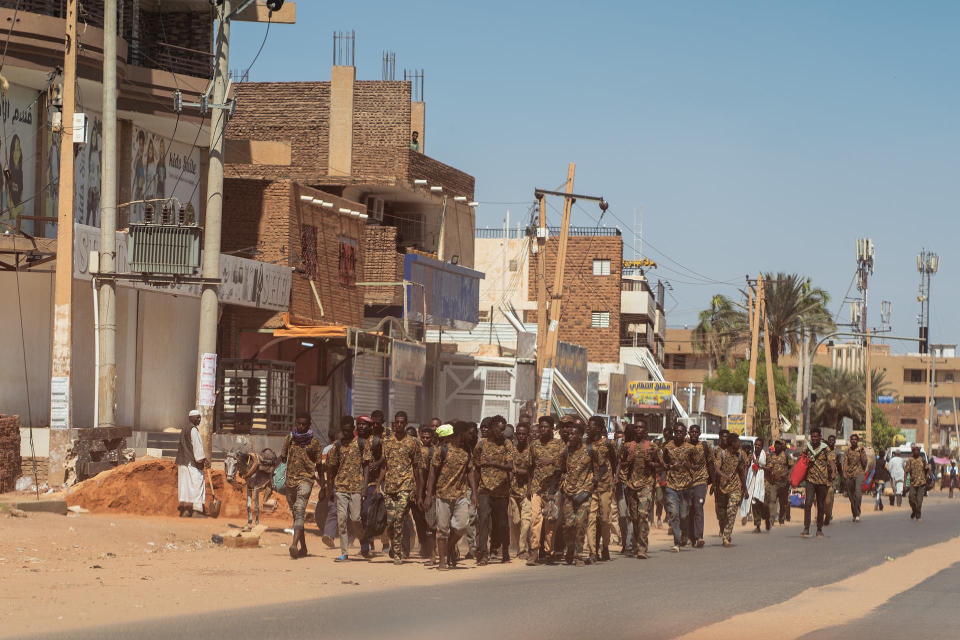 Recruits enlisted in the Sudanese regular army, in the Karari district of Omdurman, on November 1, 2024.