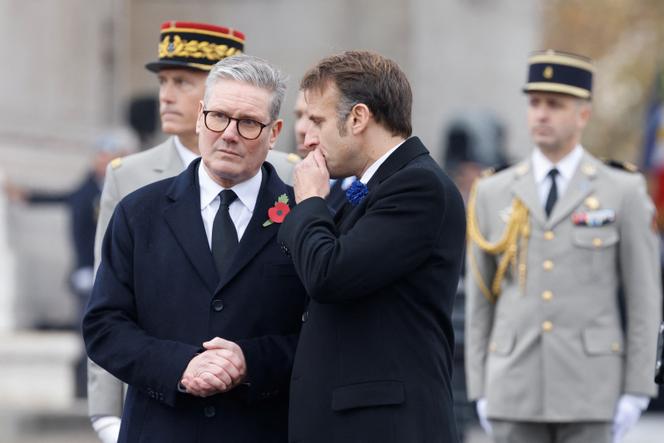 Keir Starmer and Emmanuel Macron at the commemorations of the November 11, 1918 armistice, Place de l'Etoile, Paris, November 11, 2024
