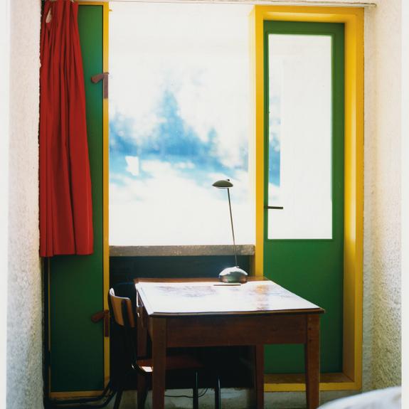 洋書 la Tourette et Le Corbusier A7029-Convent-of-La-Tourette-