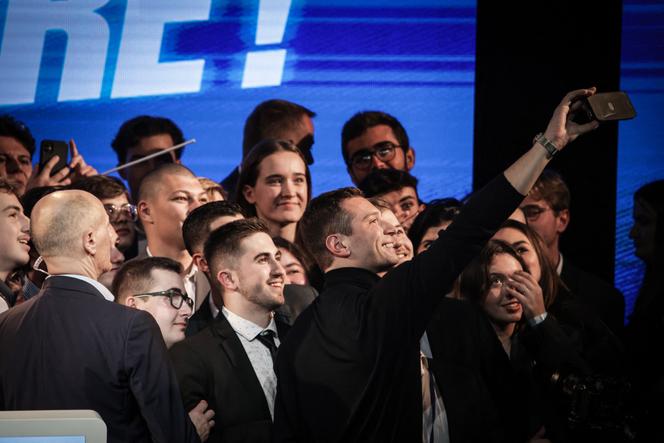 Jordan Bardella, président du Rassemblement national, lors d’un meeting à Tonneins (Lot-et-Garonne), le 10 novembre 2024. 