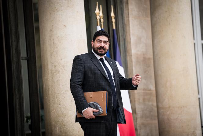 O Ministro da Função Pública, Guillaume Kasbarian, no Eliseu, 6 de novembro de 2024.