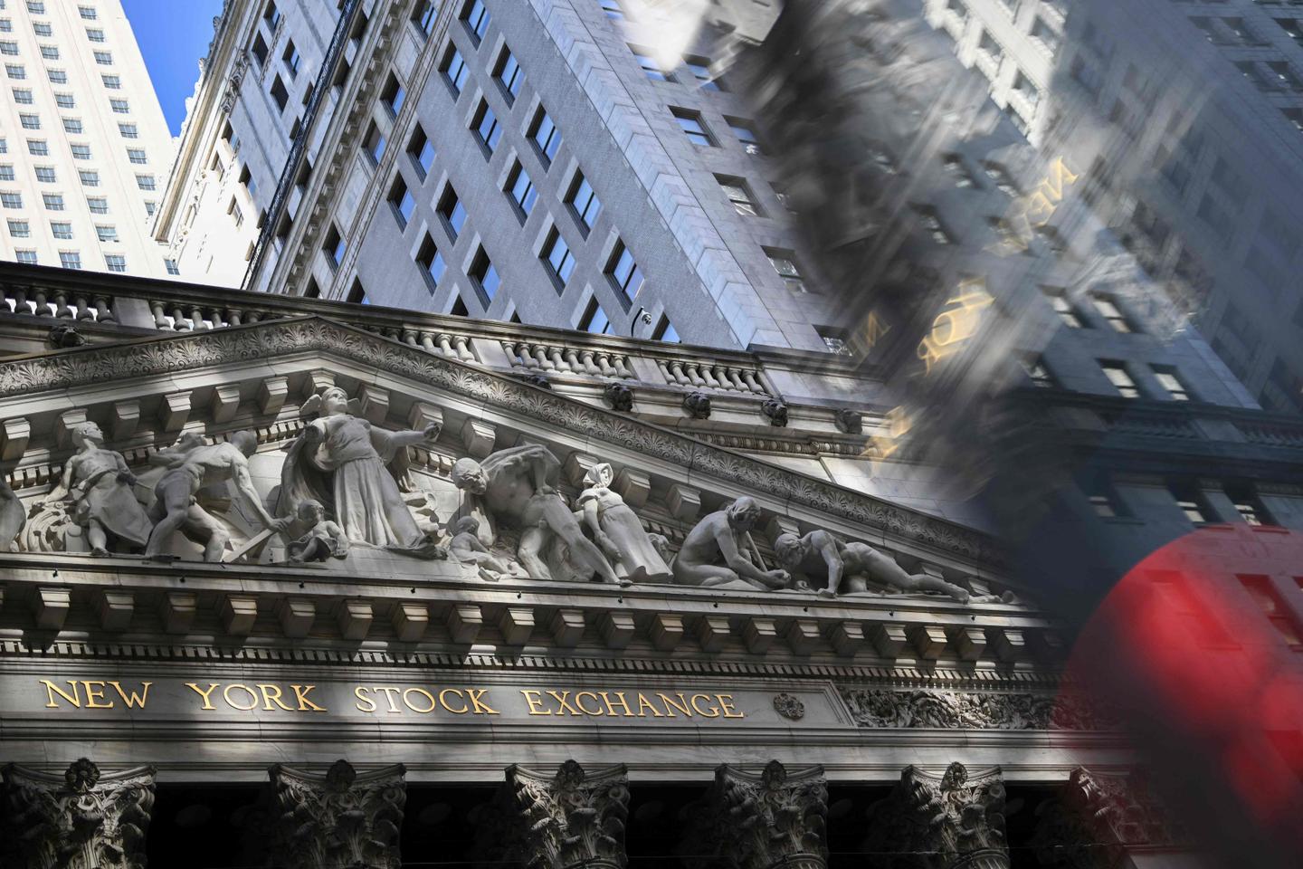 Wall Street: After the surge, the Trump effect fades