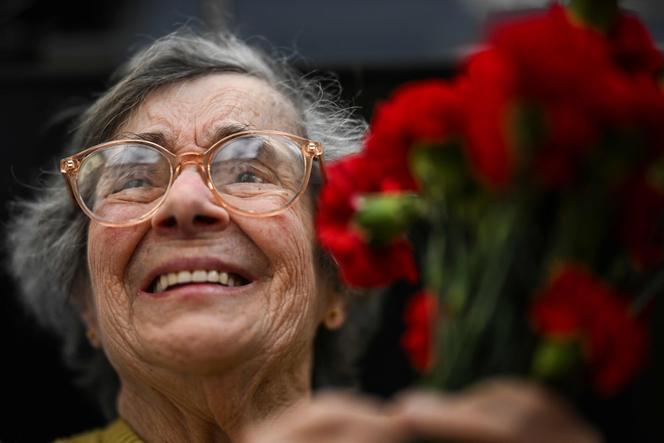 Celeste Caeiro, lors d’un défilé militaire célébrant le 50ᵉ anniversaire de la « révolution des œillets », à Lisbonne, le 25 avril 2024.
