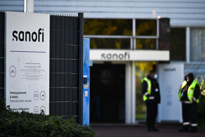 Em frente à fábrica da Sanofi em Lisieux, outubro de 2024.