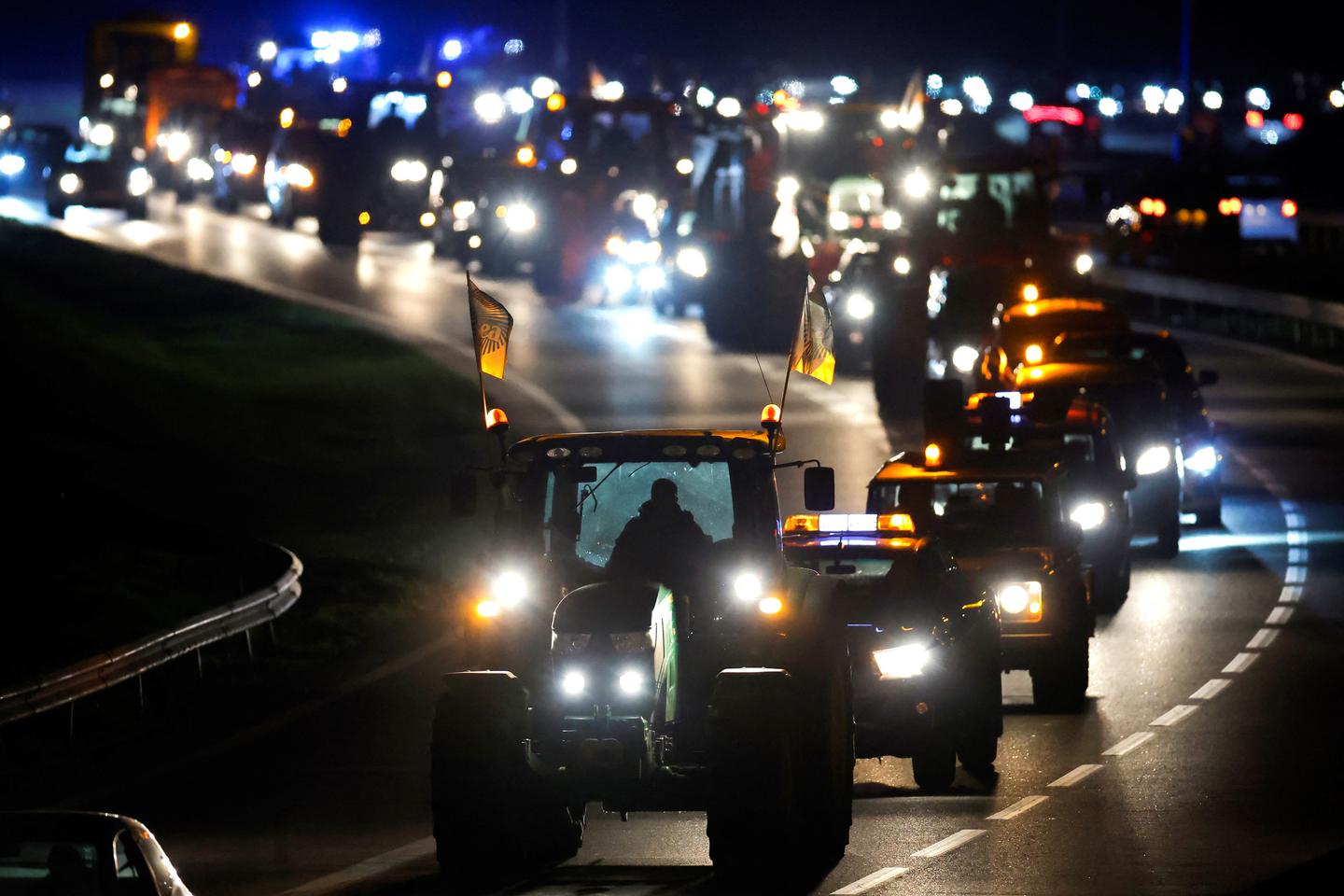 French farmers demonstrate against EU-Mercosur free trade agreement
