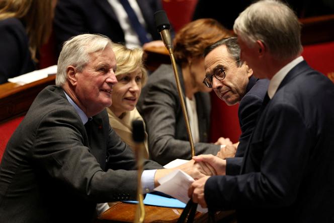 Michel Barnier, alors premier ministre, et son ministre de l’intérieur, Bruno Retailleau, à l’Assemblée nationale, le 19 novembre 2024.