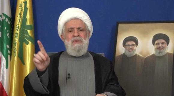 Naïm Qassem, le chef du Hezbollah, prononce un discours diffusé le 20 novembre 2024.