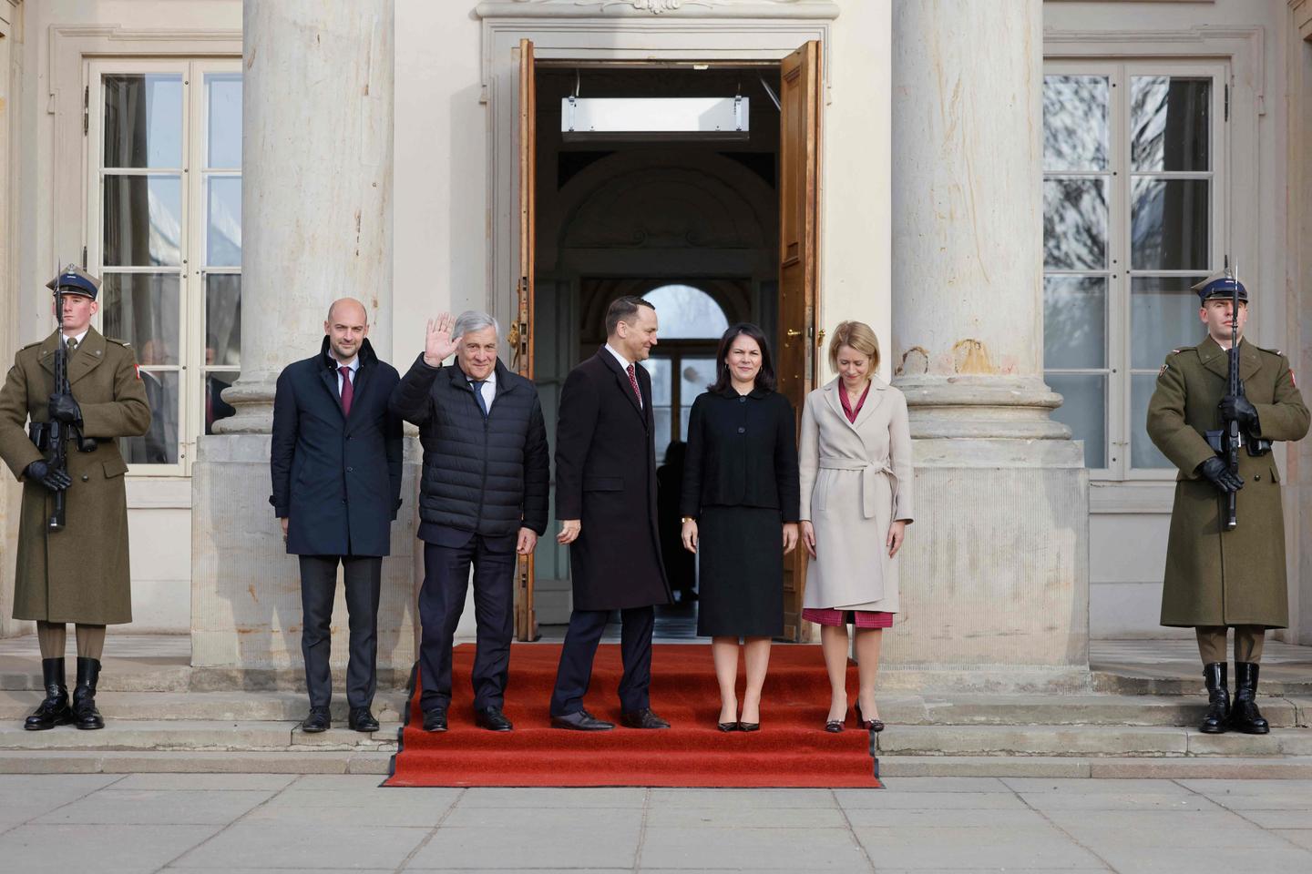 In the EU, the debate on financing the defense effort is back on the agenda