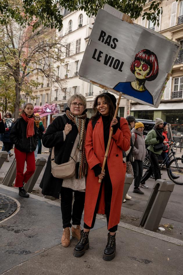 Tahra Yoro, 28, and her mother Anne Vion, 56, both advisers at the unemployment office: "People are finally seeing a bit of what's going on, and what's changing is that women are less afraid to talk about what's going on inside and outside the home. There's a liberation of women's speech. I have the impression that shame and fear are changing sides." "Shame changing sides is what I hope, for the present and the future. I was very touched by this story and I think it's a very beautiful act. I hope for them and for all of us that it will change the future."