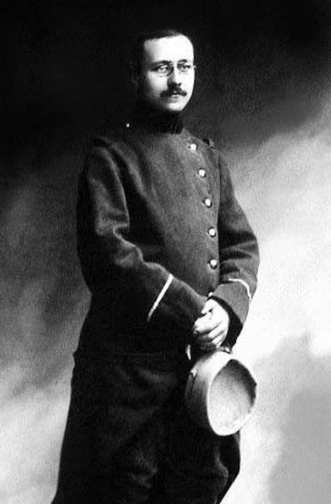 Marc Bloch, sur une photographie non datée. 