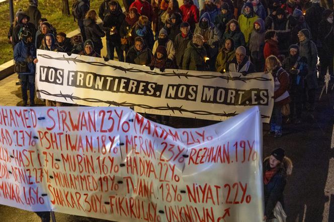 A march is organized in tribute to the 27 migrants who died in the Channel on November 24, 2021, in Dunkirk, on November 23, 2024