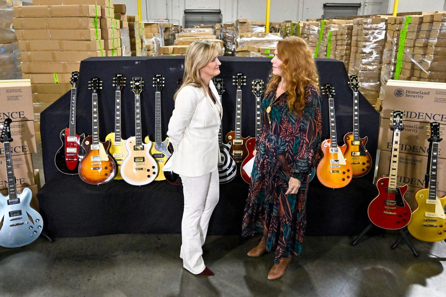 More than 3,000 fake Gibson guitars seized at Los Angeles port