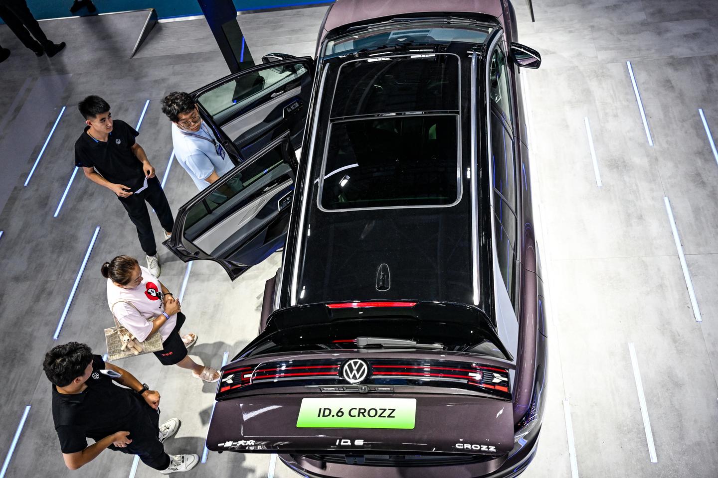 Volkswagen pulls out of Xinjiang and struggles to keep up in China