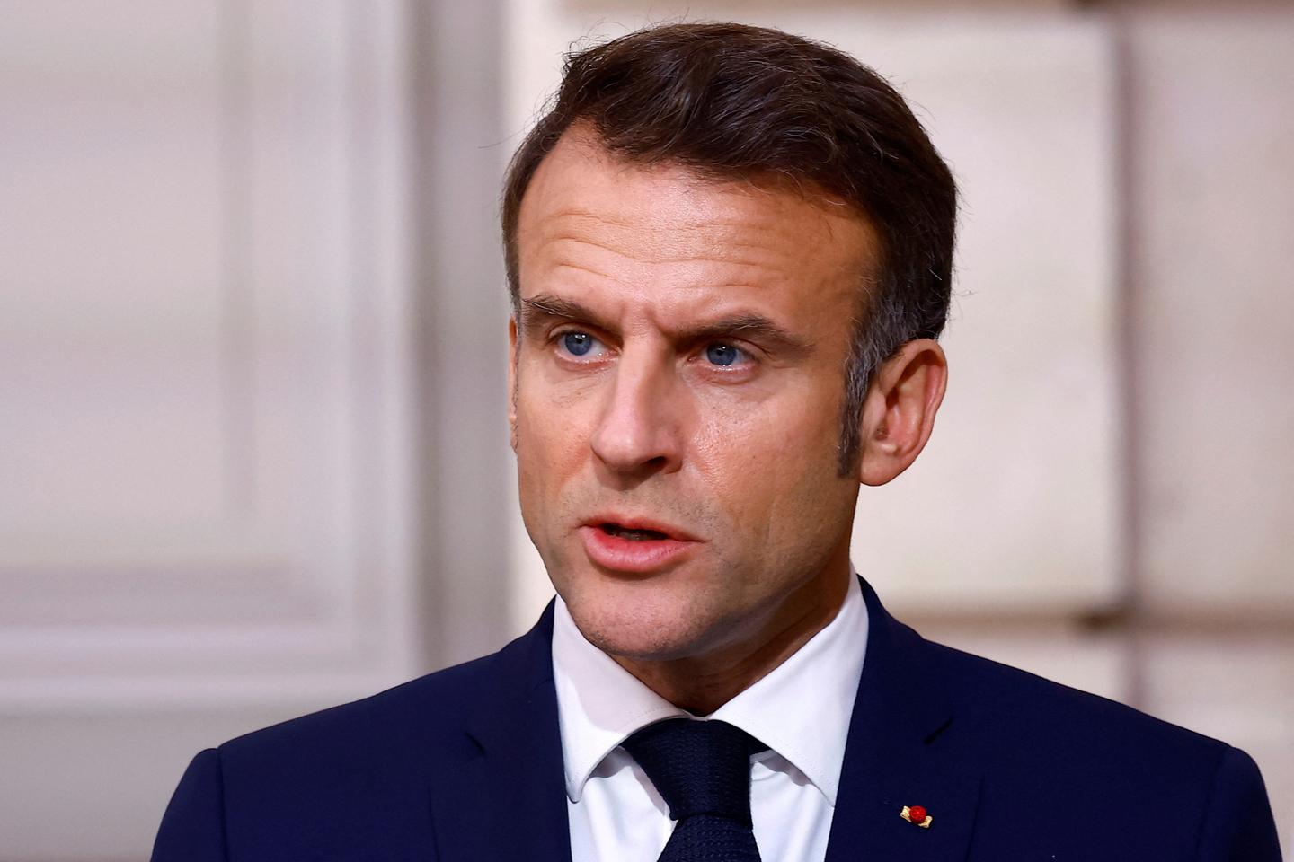 Macron calls for cross-party talks to form new government