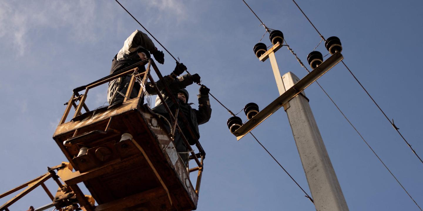 EN DIRECT, guerre en Ukraine : une centrale thermique du premier opérateur énergétique privé d’Ukraine visée par une attaque d’ampleur russe
