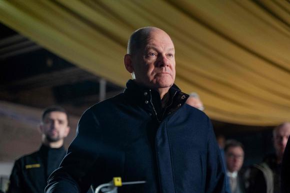 Le chancelier allemand, Olaf Scholz, lors de sa visite à Kiev, le 2 décembre 2024.