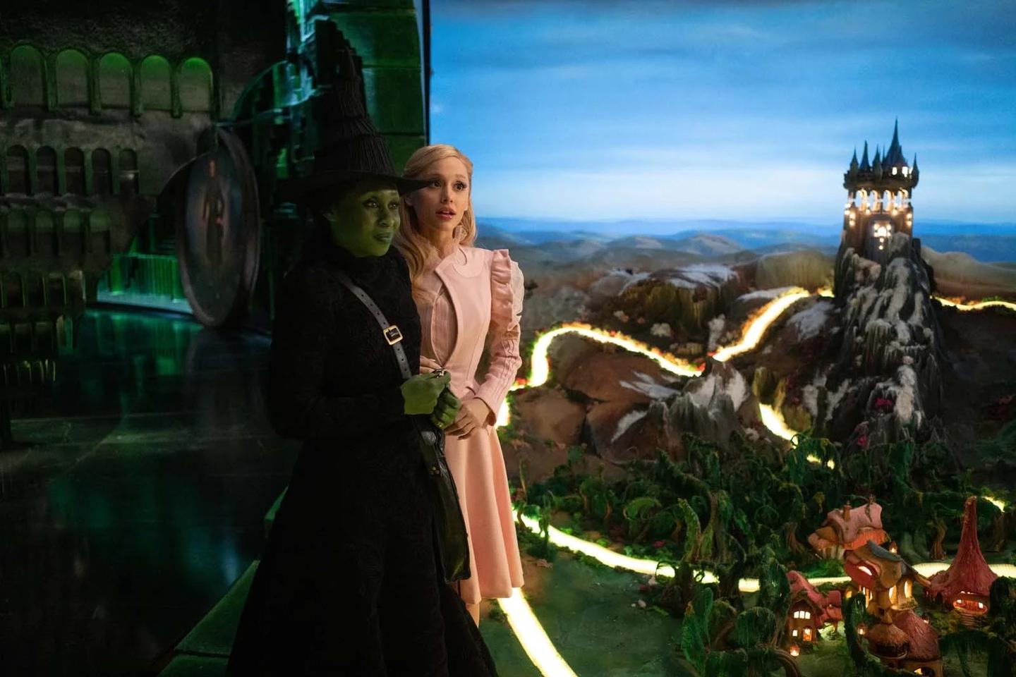 'Wicked': Two witches united in an irresistible spectacle