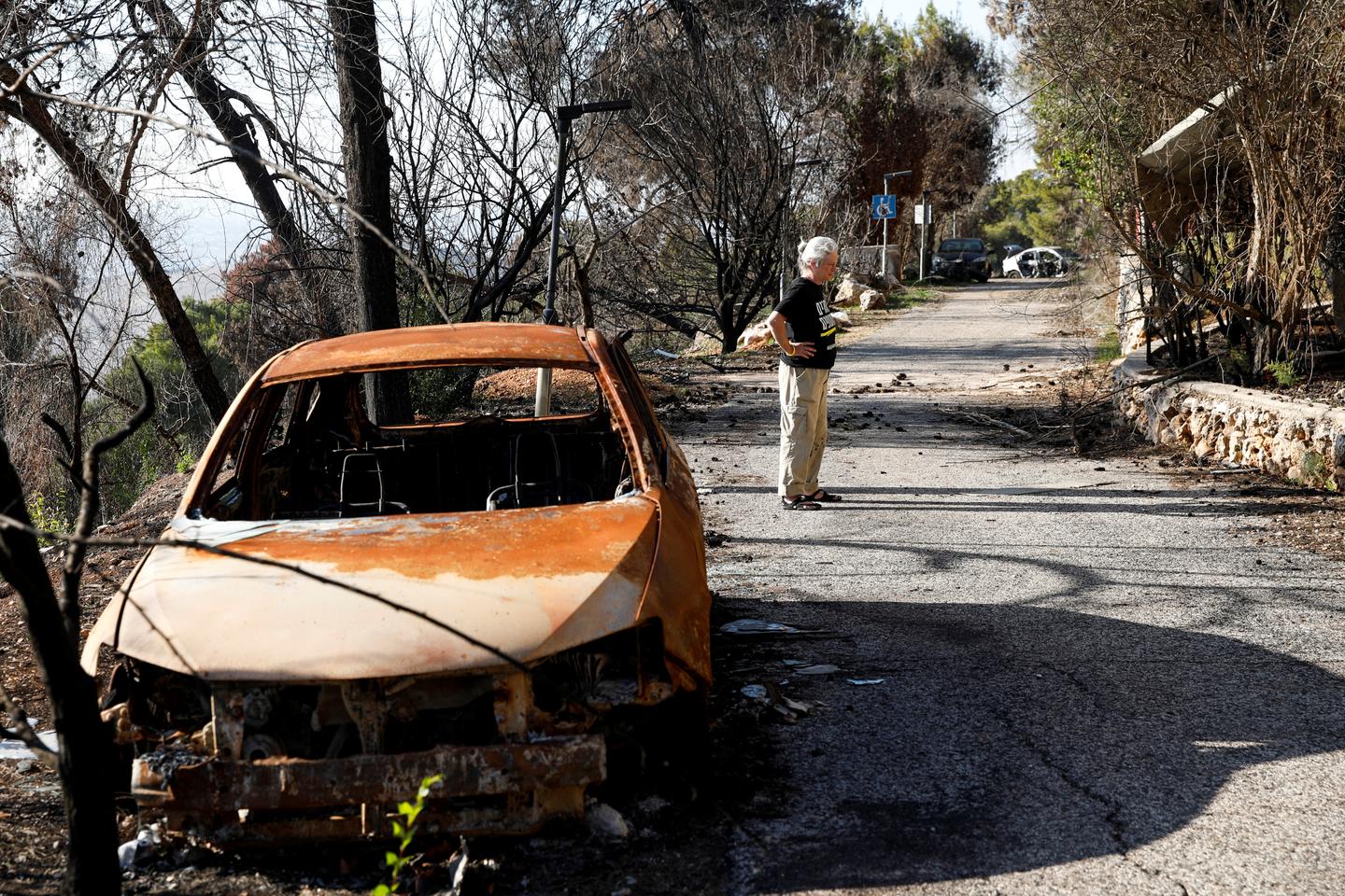 Hezbollah claims first attack since Lebanon-Isreal ceasefire