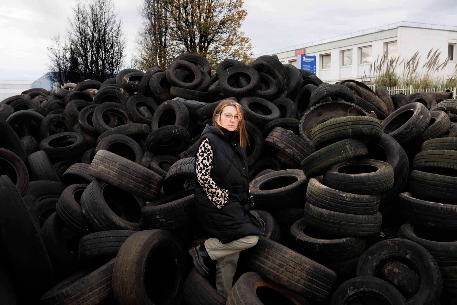 Morgane Royer, à l’atelier Z chez Michelin, à Cholet (Maine-et-Loire), le 23 novembre 2024.