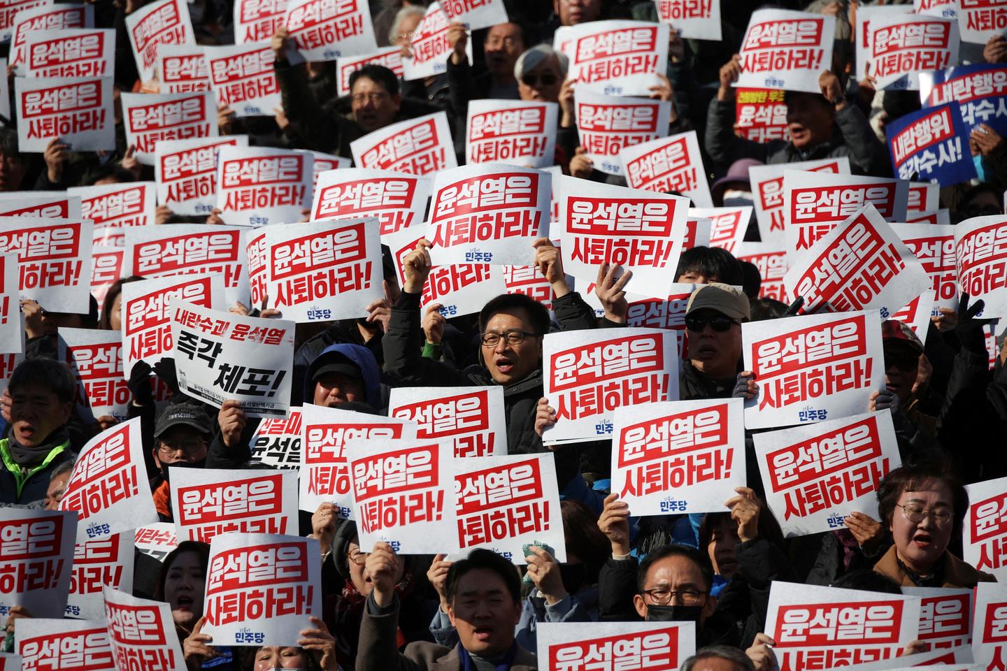 South Korea president clings to power after martial law U-turn