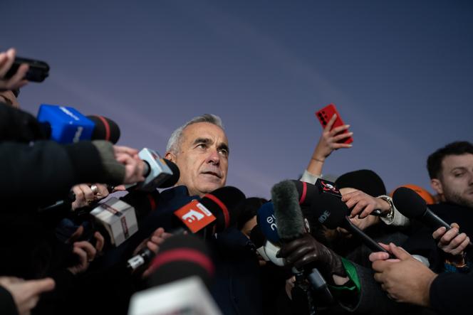 Calin Georgescu, candidat d’extrême droite à la présidentielle roumaine, à Izvorani (Roumanie), le 26 novembre 2024.