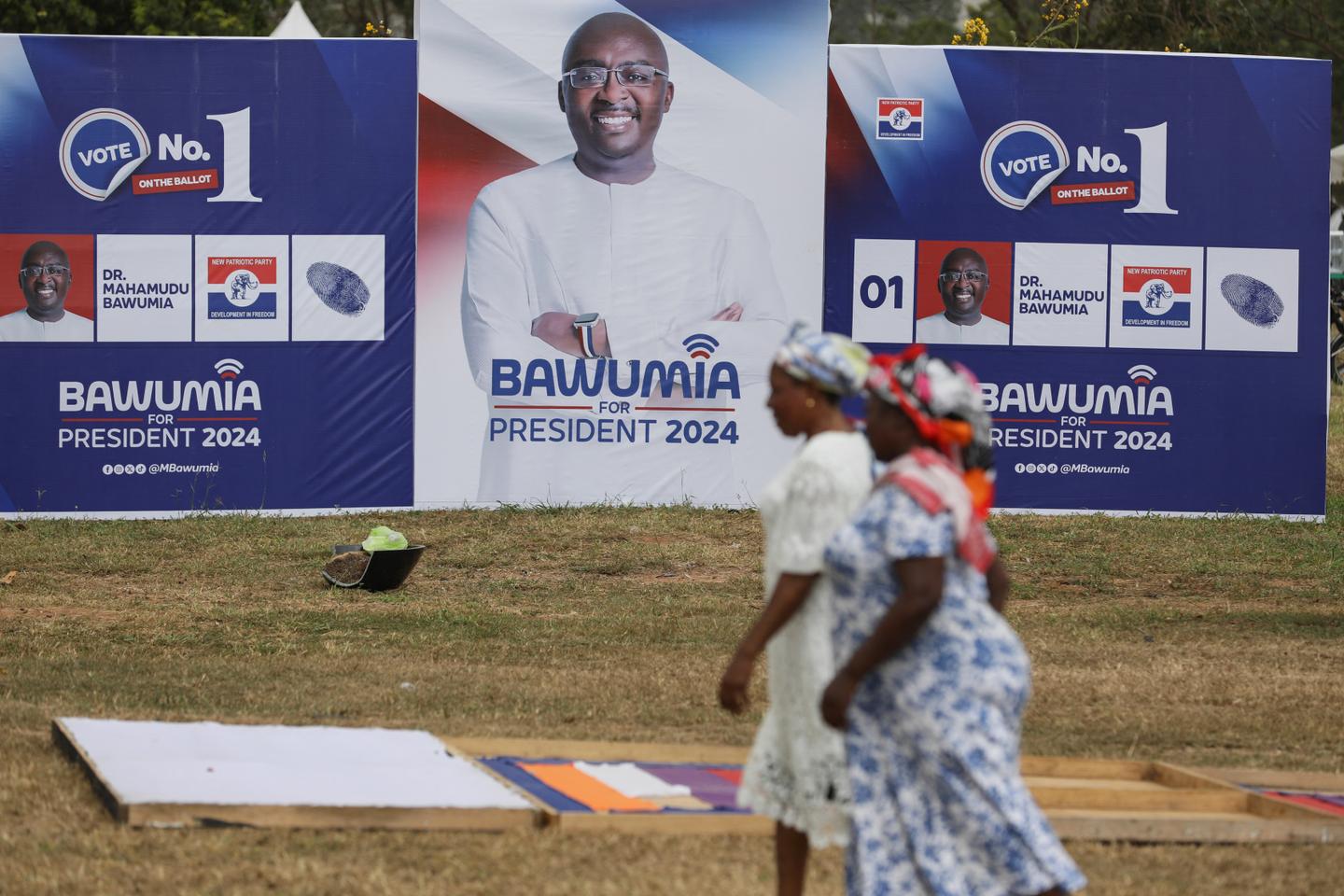 Ghana's VP Bawumia and former president Mahama face off in election