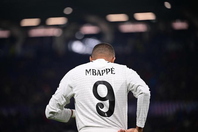 Kylian Mbappé, durante o jogo do Real Madrid contra o Atalanta Bergamo, 12 de dezembro de 2024.