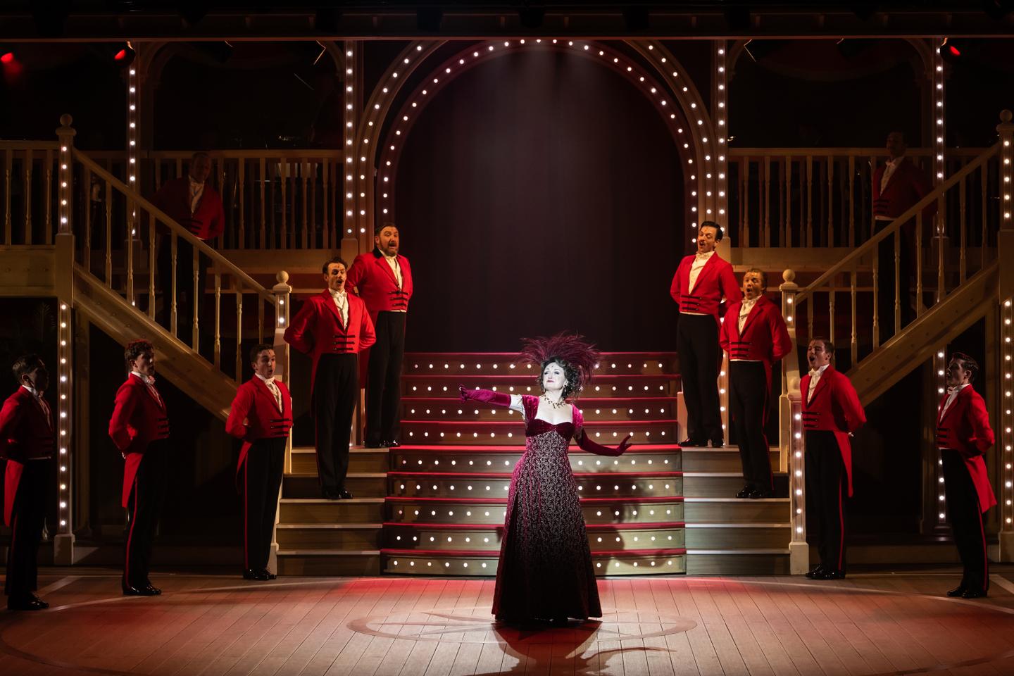 'Hello, Dolly!' leads the way in a melodic round dance