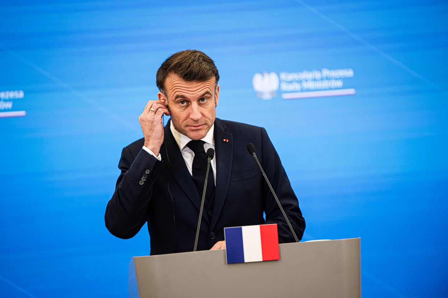 As Macron procrastinates, France's administration stalls