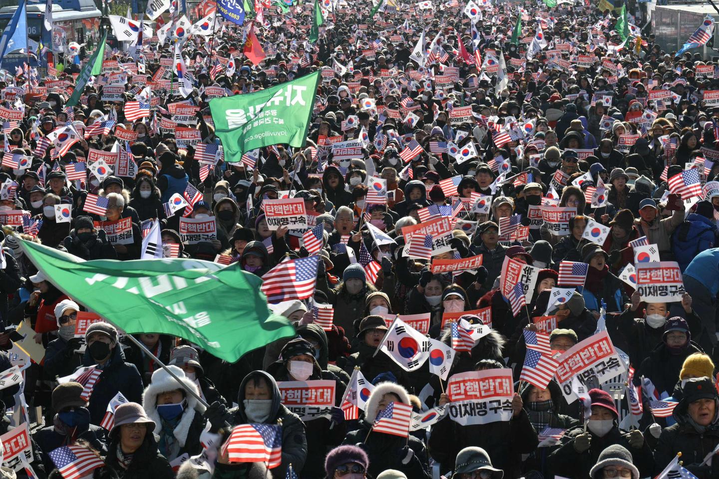 South Korea's far right mobilizes against impeachment of President Yoon Suk Yeol