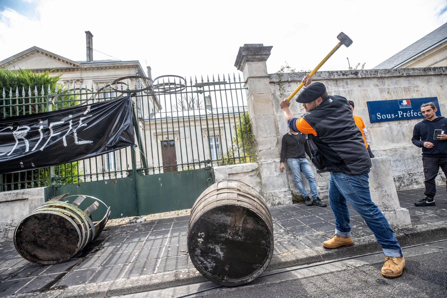 Sous la pression chinoise, le cognac se prépare à arracher des vignes