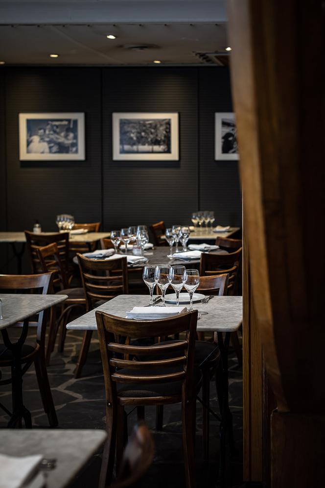 O restaurante la Cagouille, em Paris, está localizado no bairro de Montparnasse.